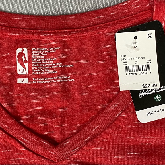 NWT NBA Philadelphia 76ers Basketball Women’s V-neck T-shirt, in Heather Red - Picture 8 of 8